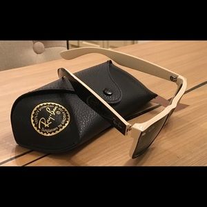 Authentic Ray Ban wayfarer sunglasses